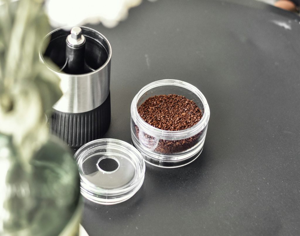 how to clean cuisinart coffee grinder