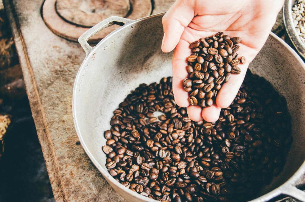 Why You Should Avoid Pre-Ground Coffee: The Freshness Factor You’re Missing