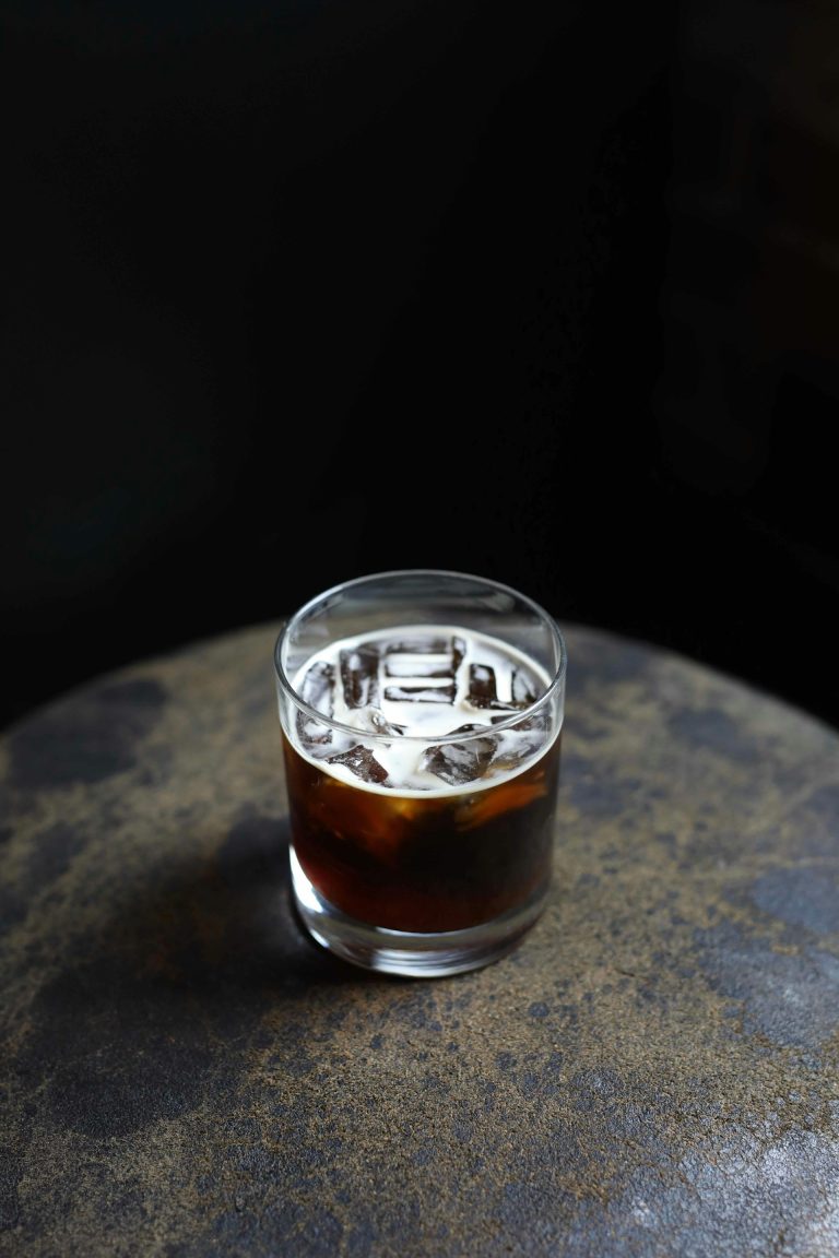 How to Make the Perfect Iced Coffee at Home – No Barista Needed