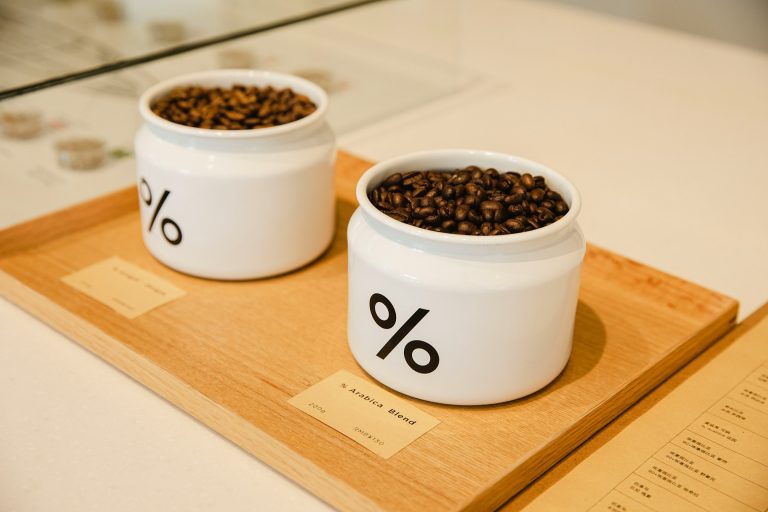 Why Your Coffee Tastes Different Depending on the Weather